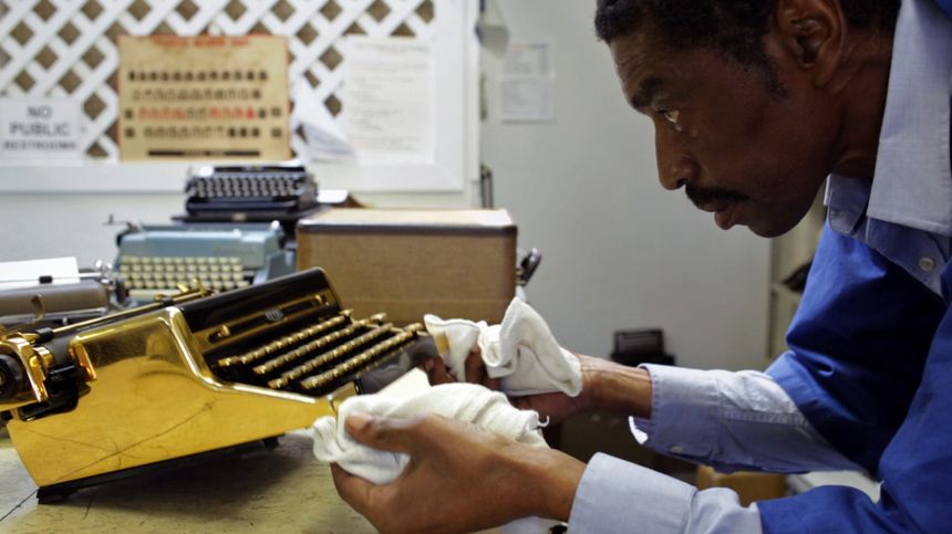 캘리포니아 타이프라이터 California Typewriter Photo