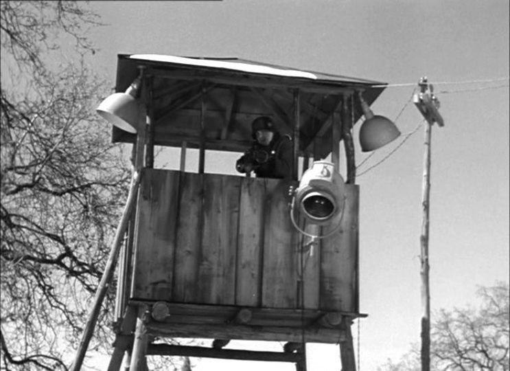 제17포로수용소 Stalag 17劇照