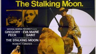 月落大地 The Stalking Moon Photo