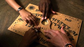 악령의 게임 The Ouija Experiment劇照