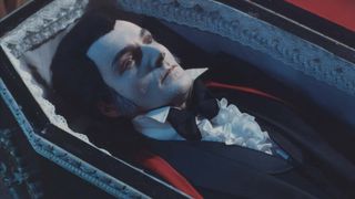 관속의 드라큐라 Dracula in a Coffin Photo