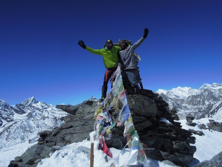 멘 후 원티드 투 클라임 어 마운틴 오버 8000 미터스 Men Who Wanted to Climb a Mountain Over 8000 Meters Els homes que volien pujar una muntanya de més de 8.000 metres รูปภาพ