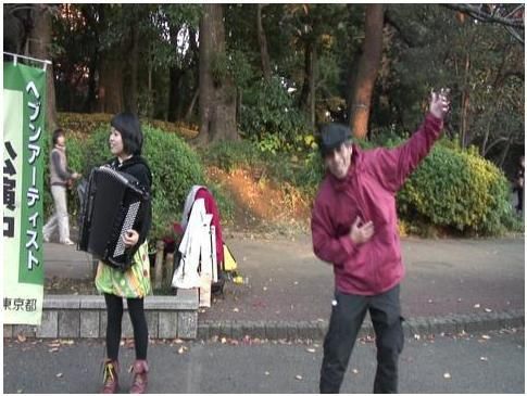 우에노에서 곤니찌와 Konichiha In Ueno Park 上野でこんにちは 写真