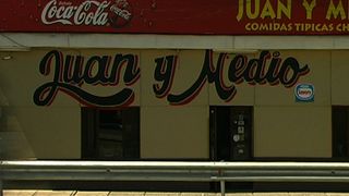 후안과 1/2 식당 Juan y Medio劇照