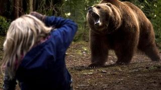 메이즈 헌터 : 살인곰의 습격 Into the Grizzly Maze รูปภาพ