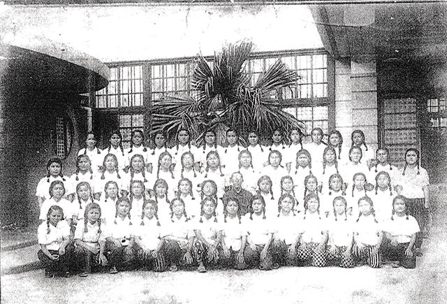 乙女たちの沖縄戦　白梅学徒の記録 写真