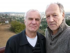 나는 나의 영화다 - 헤어조크의 초상화 2 I am My Films - A portrait of Werner Herzog 2 Was ich bin sind meine Filme - Teil 2 - Nach 30 Jahren劇照