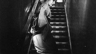 여자가 계단을 오를 때 When A Woman Ascends The Stairs, 女が階段を上る時 사진