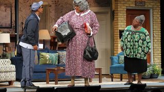 tyler perry\'s madea\'s neighbors from hell perry\'s madea\'s neighbors from hell 写真