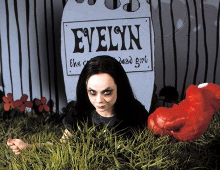 귀여운 좀비 이블린 Evelyn:The Cutest Evil Dead Girl รูปภาพ