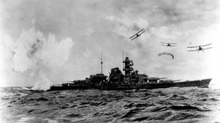 비스마르크호를 격침하라 Sink the Bismarck รูปภาพ