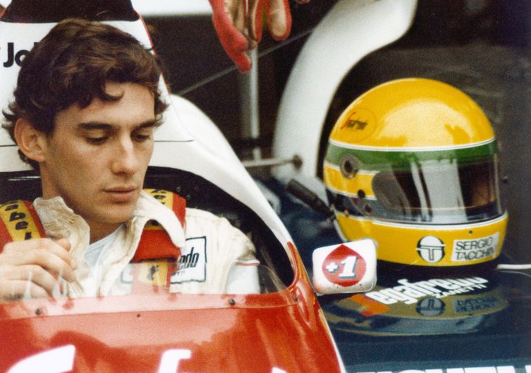 永遠的車神 Senna Foto