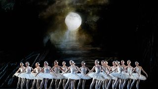 英国ロイヤル・オペラ・ハウス　シネマシーズン 2021/22 ロイヤル・バレエ「白鳥の湖」 사진