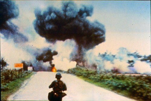 ハーツ・アンド・マインズ　ベトナム戦争の真実劇照