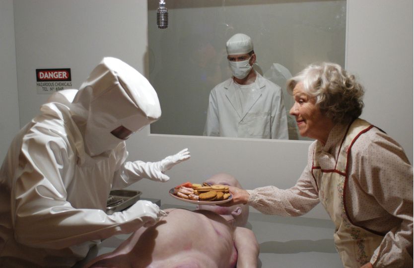 에이리언 오텁시 Alien Autopsy Photo