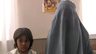 파 프롬 아프가니스탄 Far from Afghanistan劇照