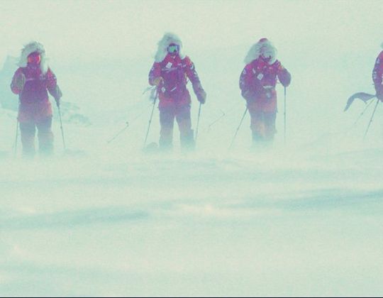 《無邊》首映禮解謎鬼魂絮語 南極的暴戾 包容 體會陪伴父母最重要