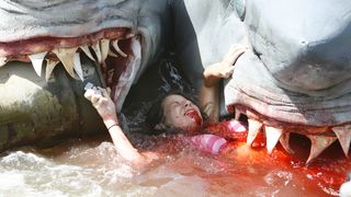奪命雙頭鯊 2-Headed Shark Attack Photo
