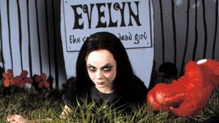 ảnh 귀여운 좀비 이블린 Evelyn:The Cutest Evil Dead Girl