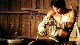 옹박 : 무에타이의 후예 Ong-Bak: Muay Thai Warrior劇照