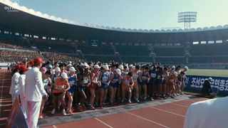 평양 마라톤 Running in North Korea Foto