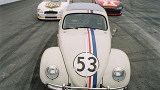 허비 첫 시동을 걸다 Herbie: Fully Loaded Photo