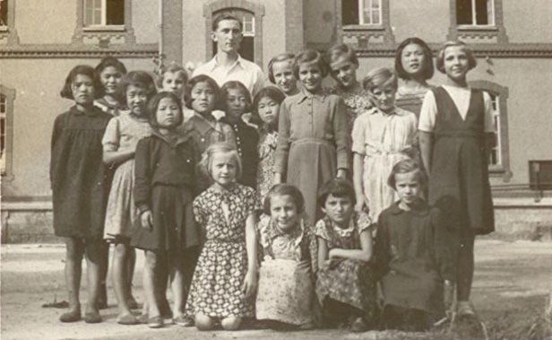 폴란드로 간 아이들 The Children Gone to Poland รูปภาพ