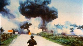 ハーツ・アンド・マインズ　ベトナム戦争の真実 Foto