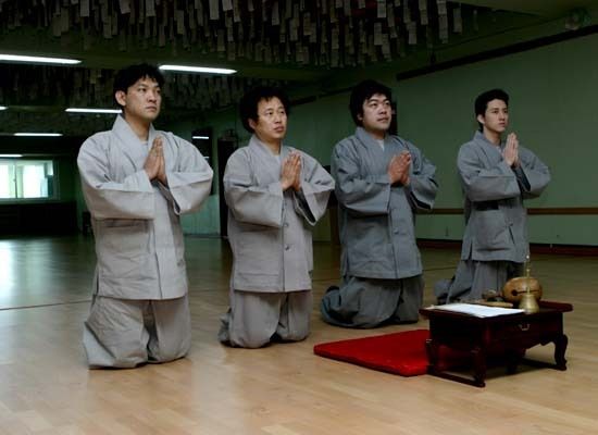 달마야, 서울 가자 Hi, Dharma 2 : Showdown in Seoul รูปภาพ